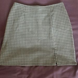 Plaid Skirt. Size 8